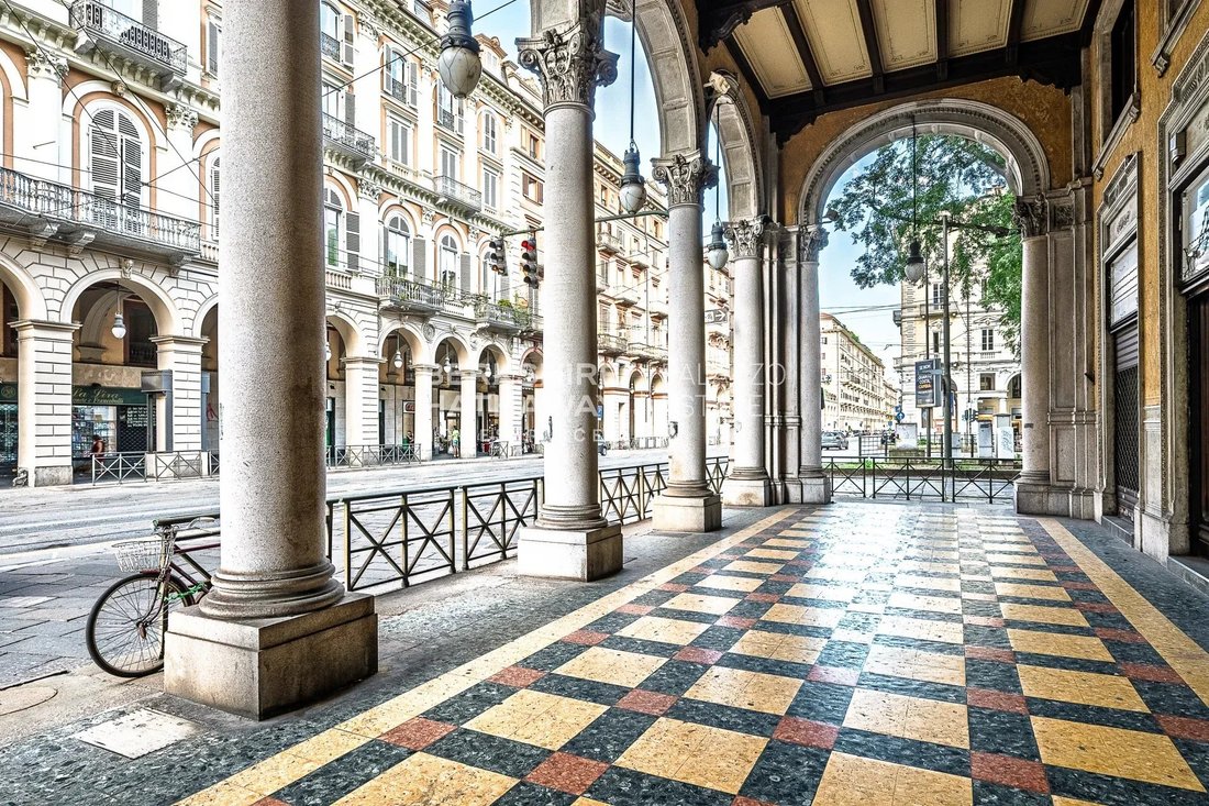 Apartment in Centro, Turin, Piedmont 1 - 19075583