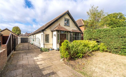 Bungalow en Hampton, Richmond sobre el Támesis, Inglaterra 1