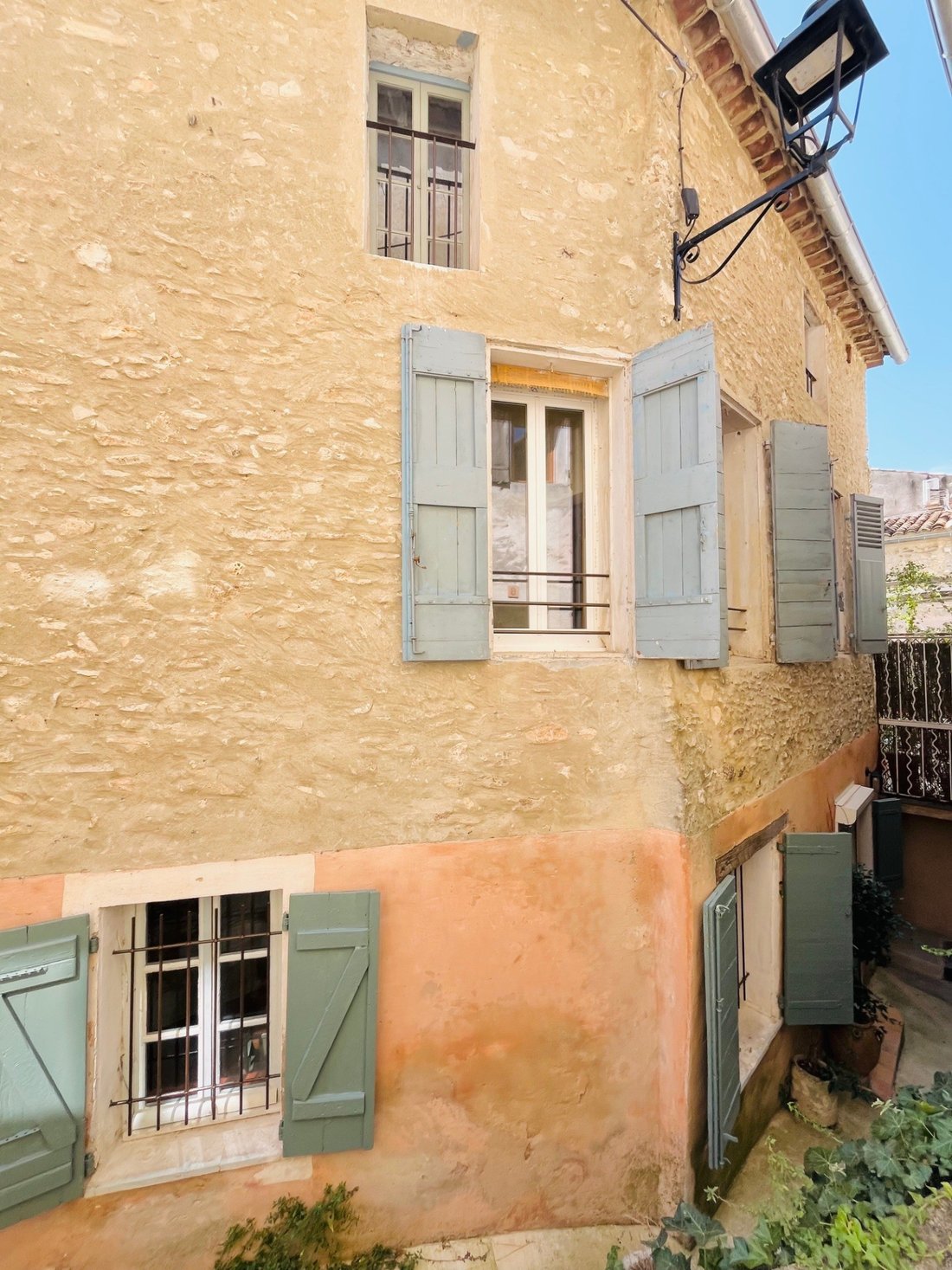 Casa a Saint-Saturnin-lès-Apt, Provenza-Alpi-Costa Azzurra, Francia 2 - 17435895