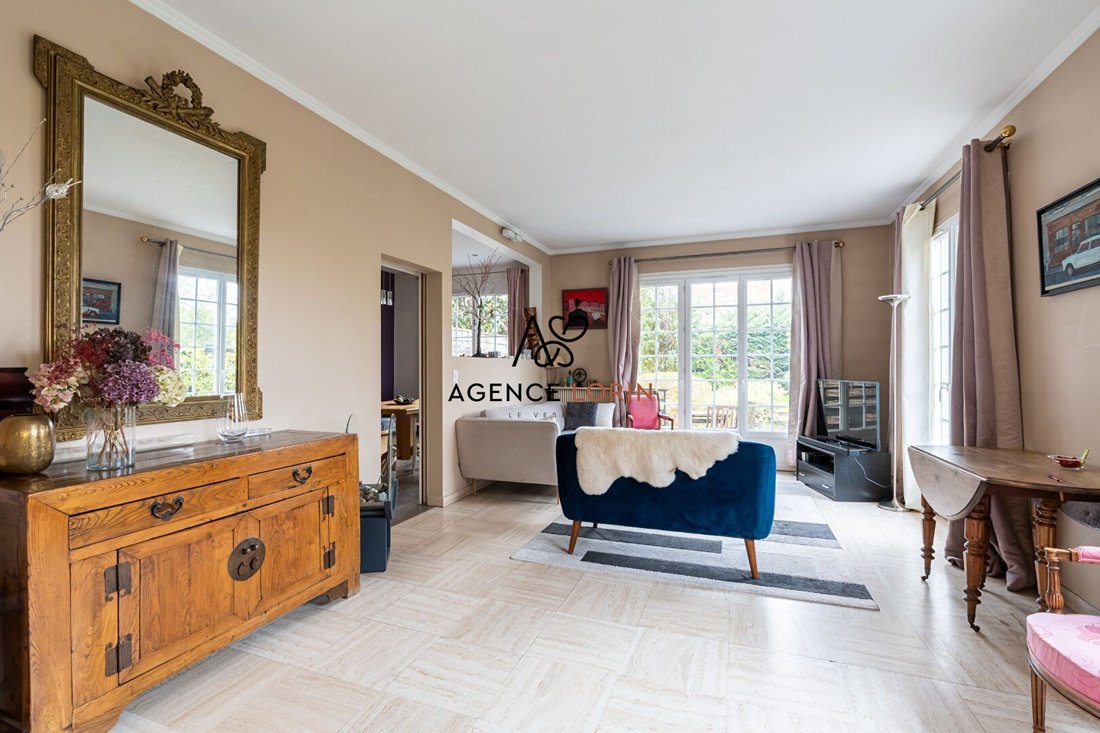 House in Chatou, Ile-de-France, France 1 - 18971171