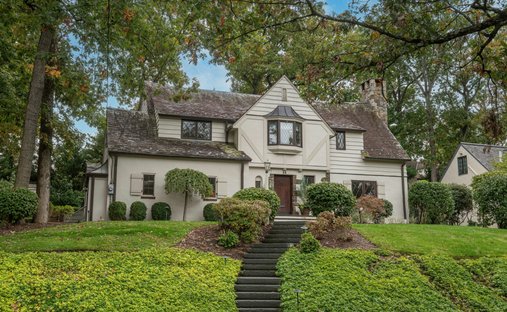 House in Summit, New Jersey, United States 1