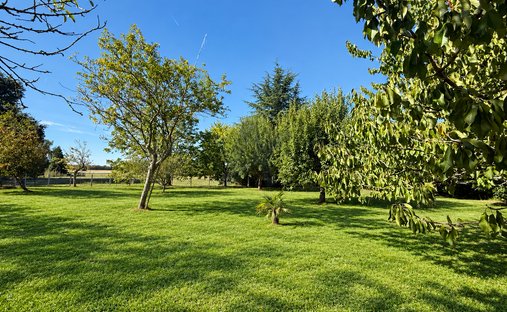Haus in Villette-sur-Ain, Auvergne-Rhone-Alpen, Frankreich 1