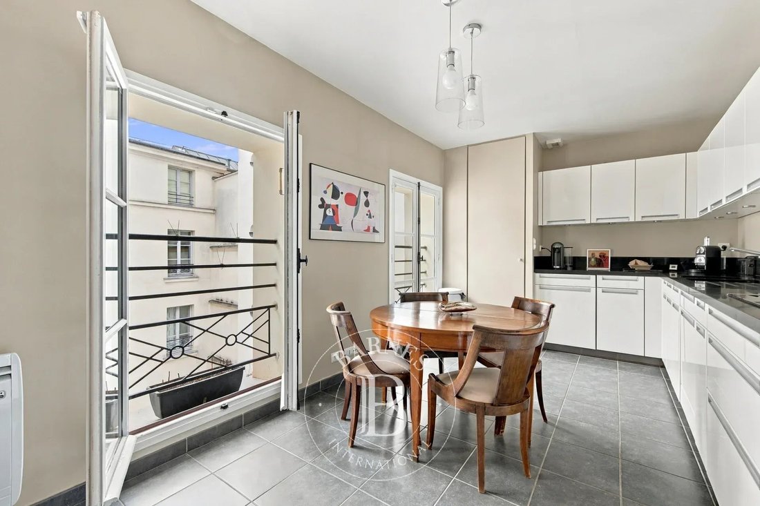 Apartment in Enfants Rouges, Paris 3e Arrondissement, Paris 3 - 19094772