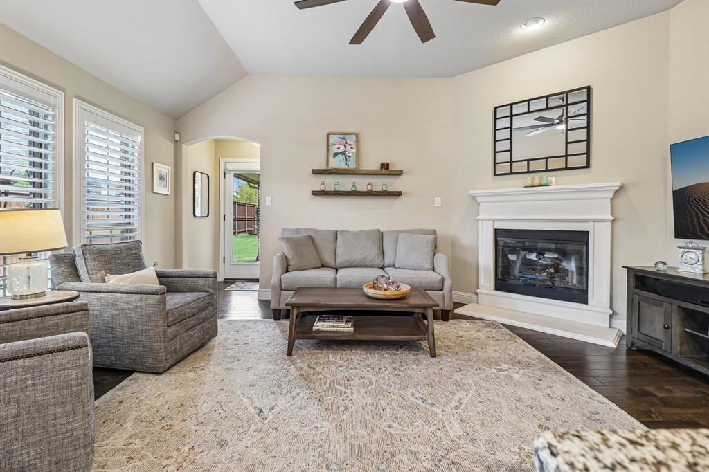 House in The Colony, Texas, United States 5 - 19115031