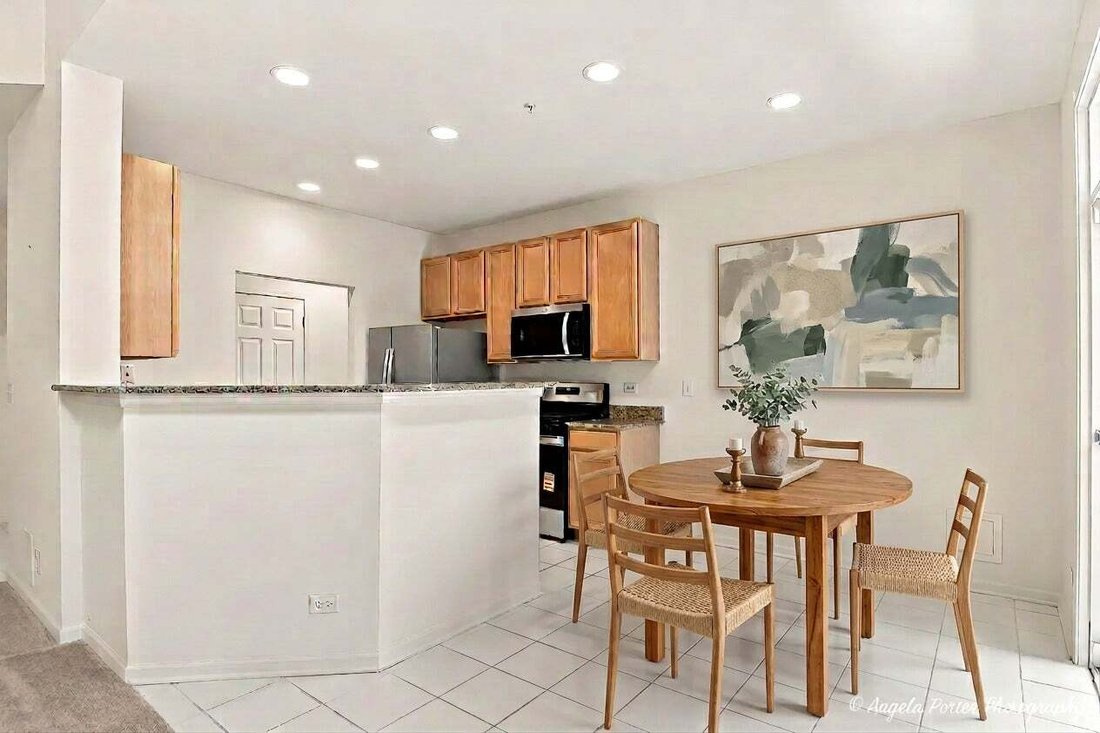 Condo in Northbrook, Illinois, United States 5 - 19114060