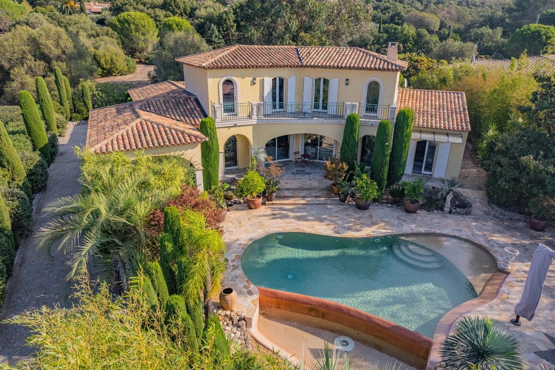 Villa a Tour de Mare, Fréjus, Francia 1 - 19111234