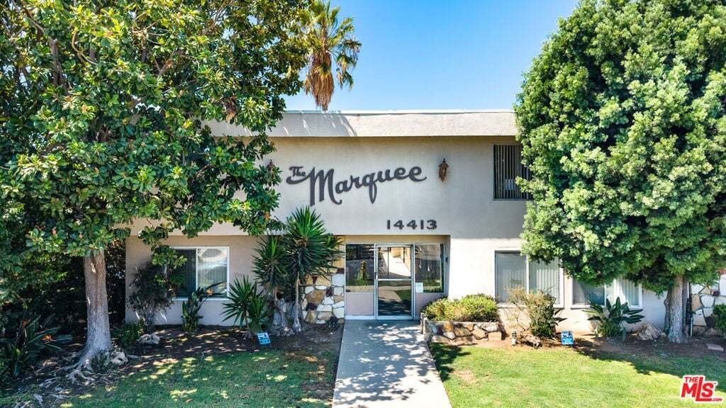 Gardena, California, United States 1 - 19113927