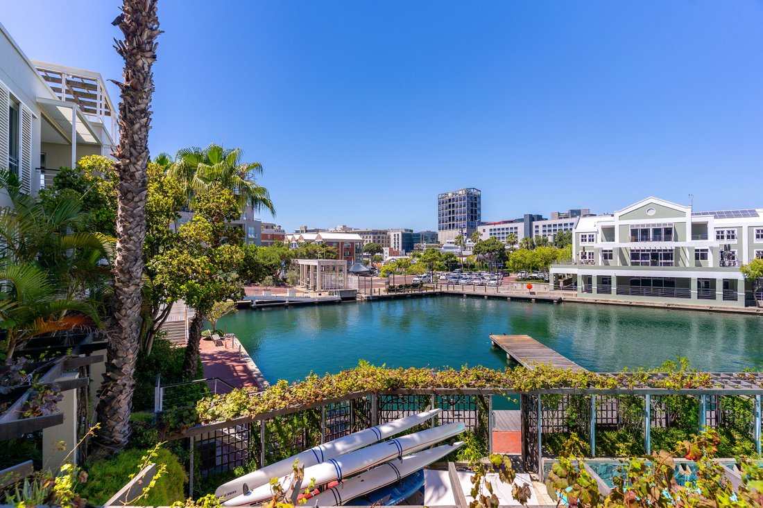 Apartment in Victoria &amp; Alfred Waterfront, Atlantic Seaboard, Cape Town 2 - 19116485