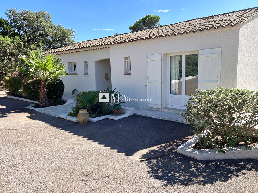 Maison à Les Issambres, Roquebrune-sur-Argens, France 3 - 19115510