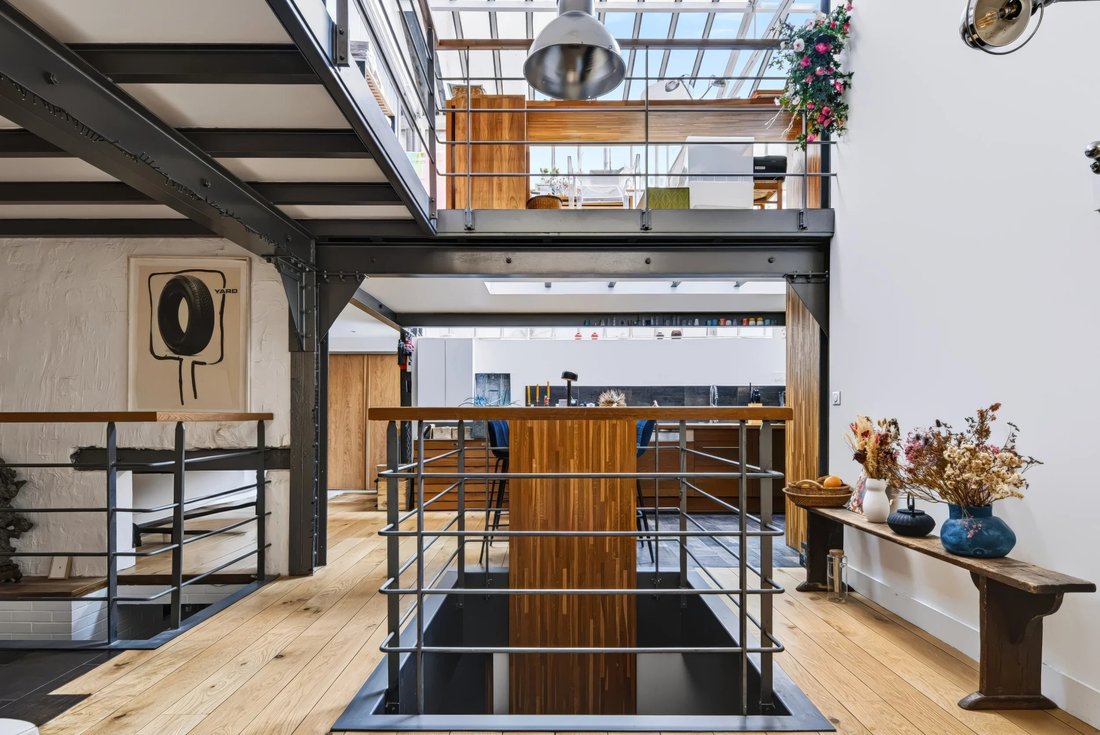 Apartment in Chateau d'Eau-Lancry, Paris 10e Arrondissement, Paris 4 - 19111773