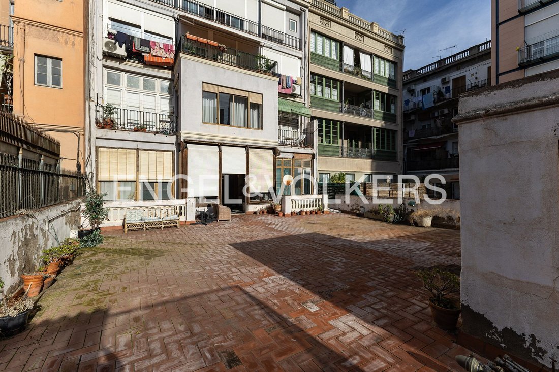 Apartamento en Eixample, Barcelona, España 3 - 19114979