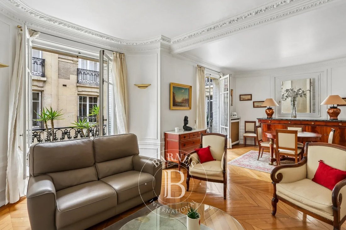 Apartment in Muette Nord, Paris 16e Arrondissement, Paris 2 - 19101876