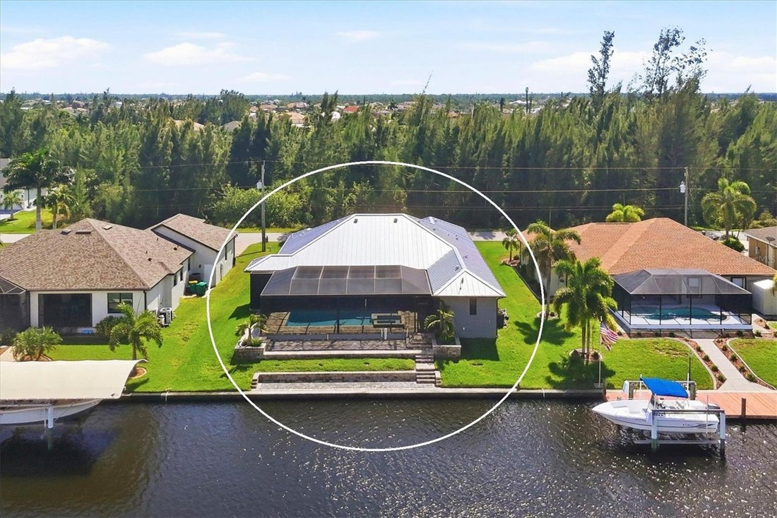 Haus in Port Charlotte, Florida, Vereinigte Staaten 2 - 19110776