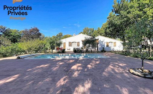 Villa en Nans-les-Pins, Provenza-Alpes-Costa Azul, Francia 1