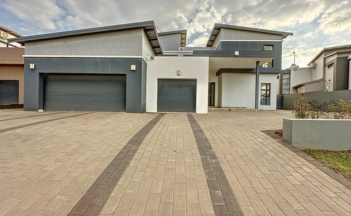 Maisons de campagne à Theresapark, Akasia, Gauteng 1
