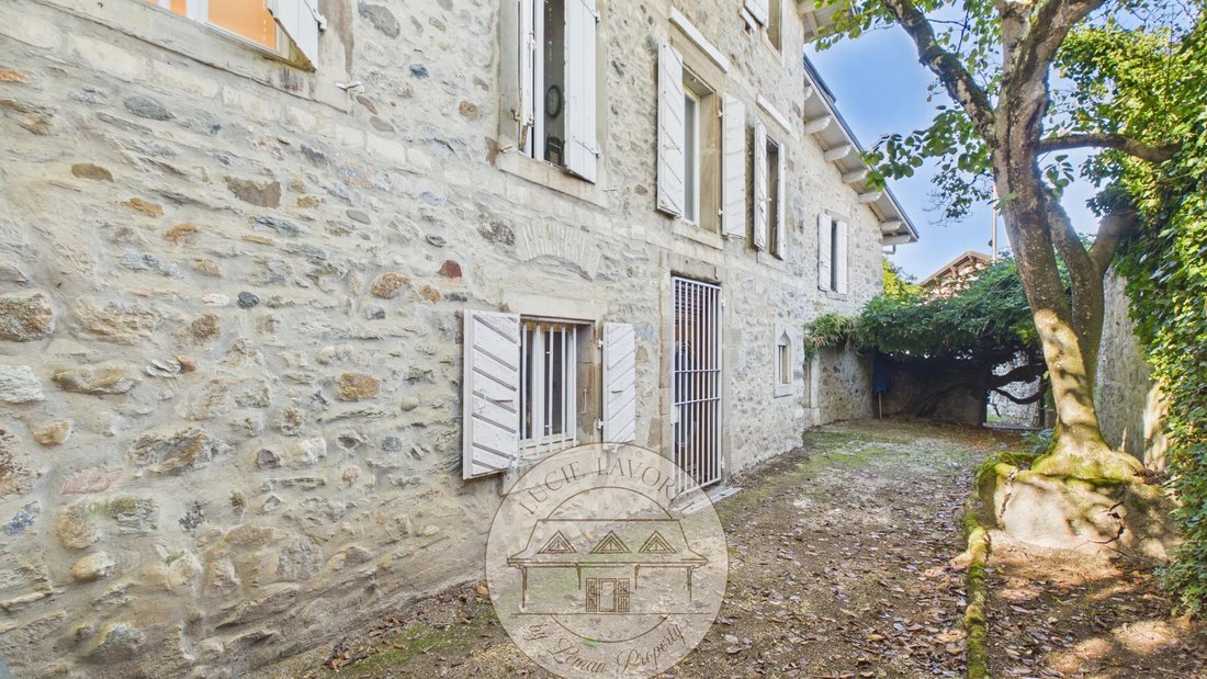 Domaine à Veigy-Foncenex, Auvergne-Rhône-Alpes, France 2 - 19102084