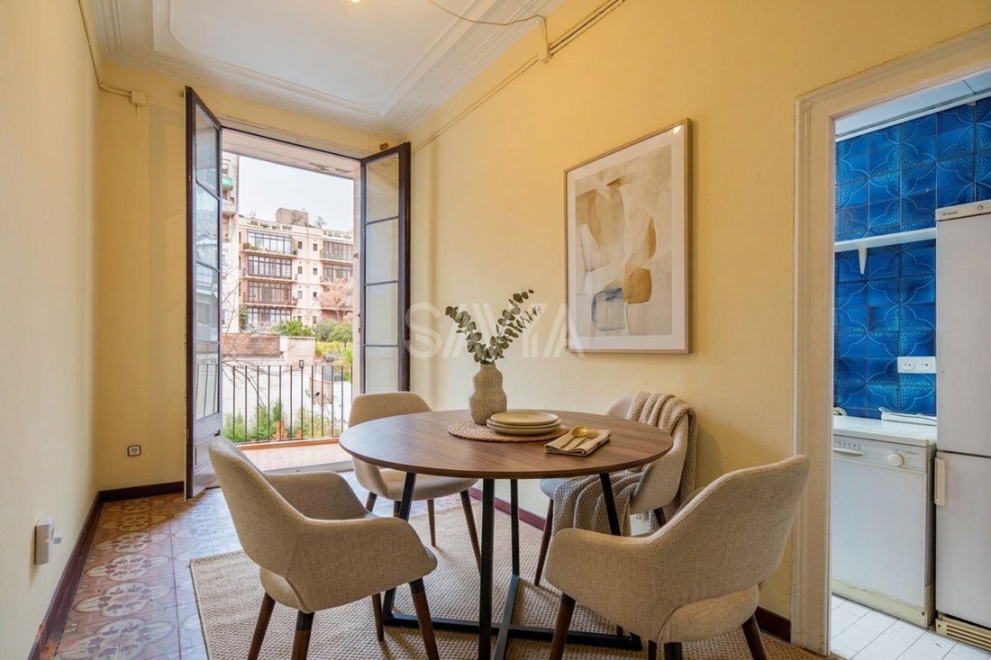 Appartement à Eixample, Barcelone, Espagne 2 - 18372027
