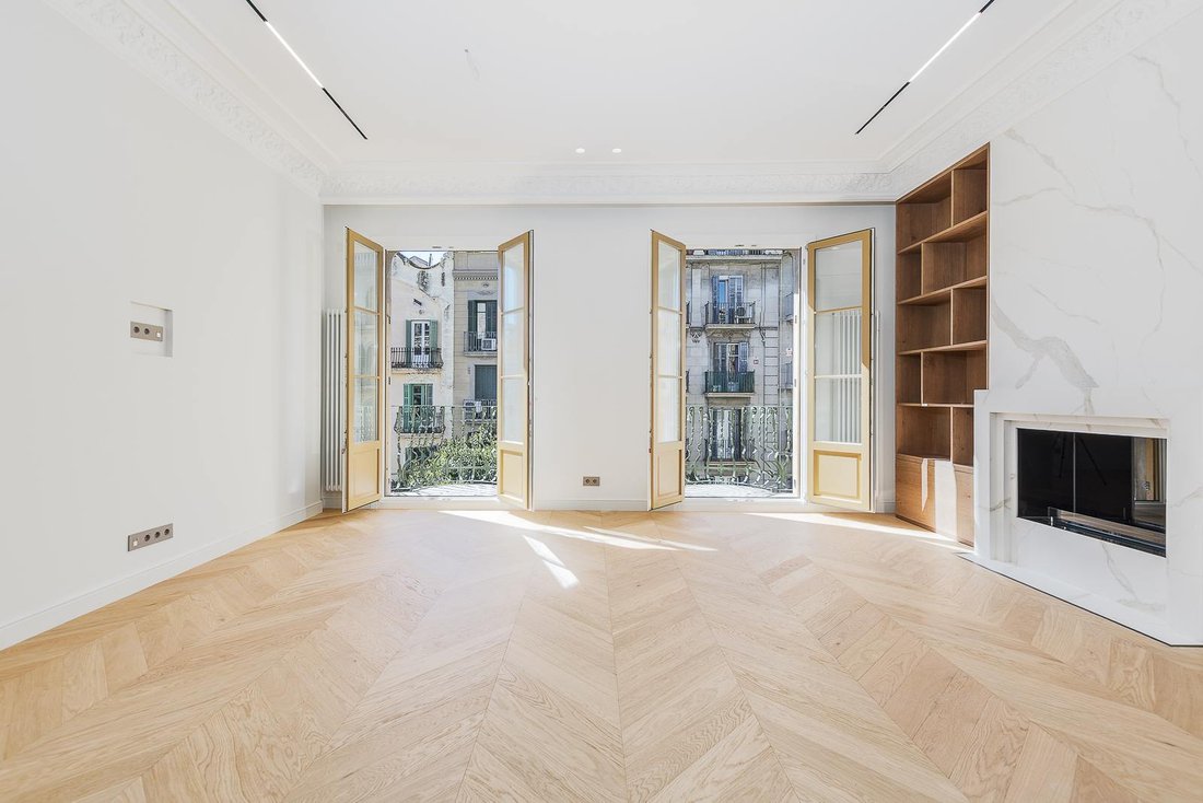 Apartamento en Eixample, Barcelona, España 2 - 19110682