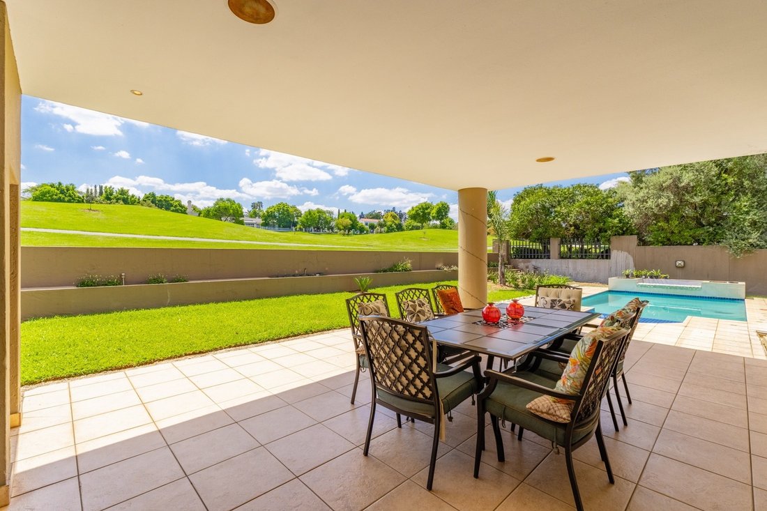 Estate in Dainfern, Gauteng, South Africa 4 - 19116784