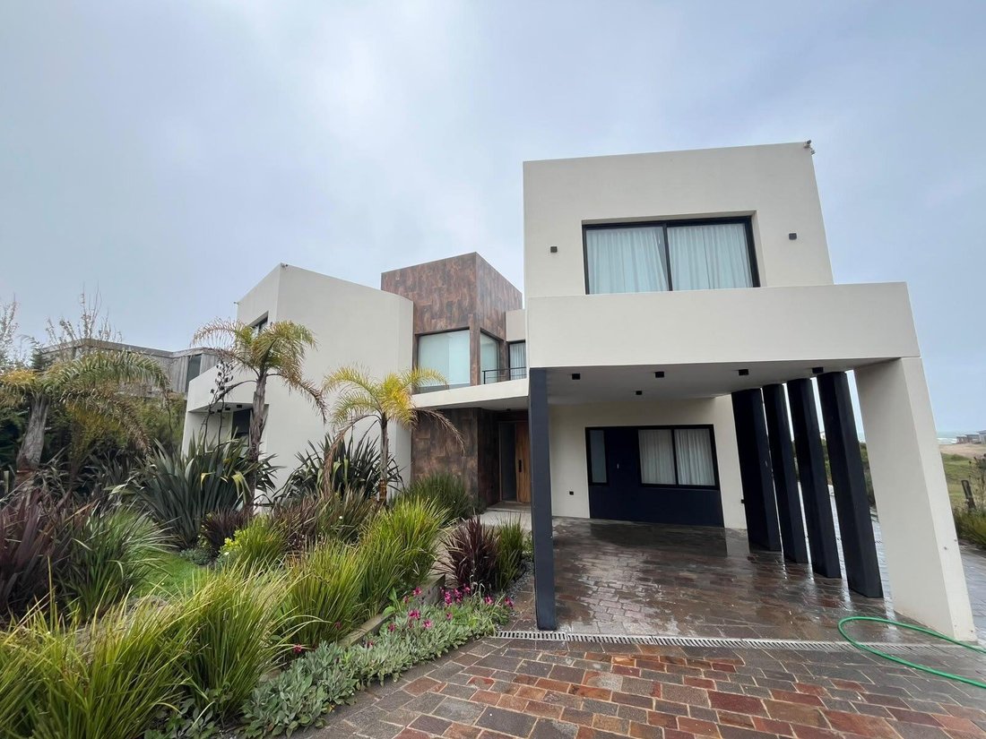 Haus in Pinamar, Provinz Buenos Aires, Argentinien 1 - 19111364
