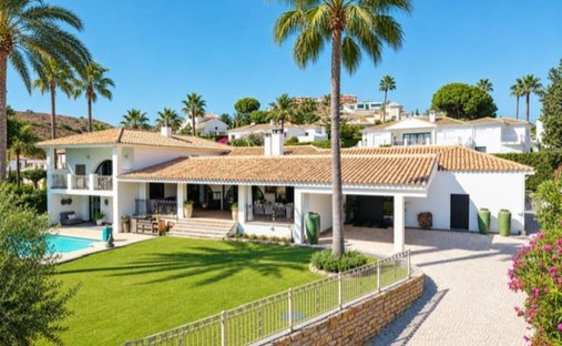 Villa in Estepona, Andalusien, Spanien 1