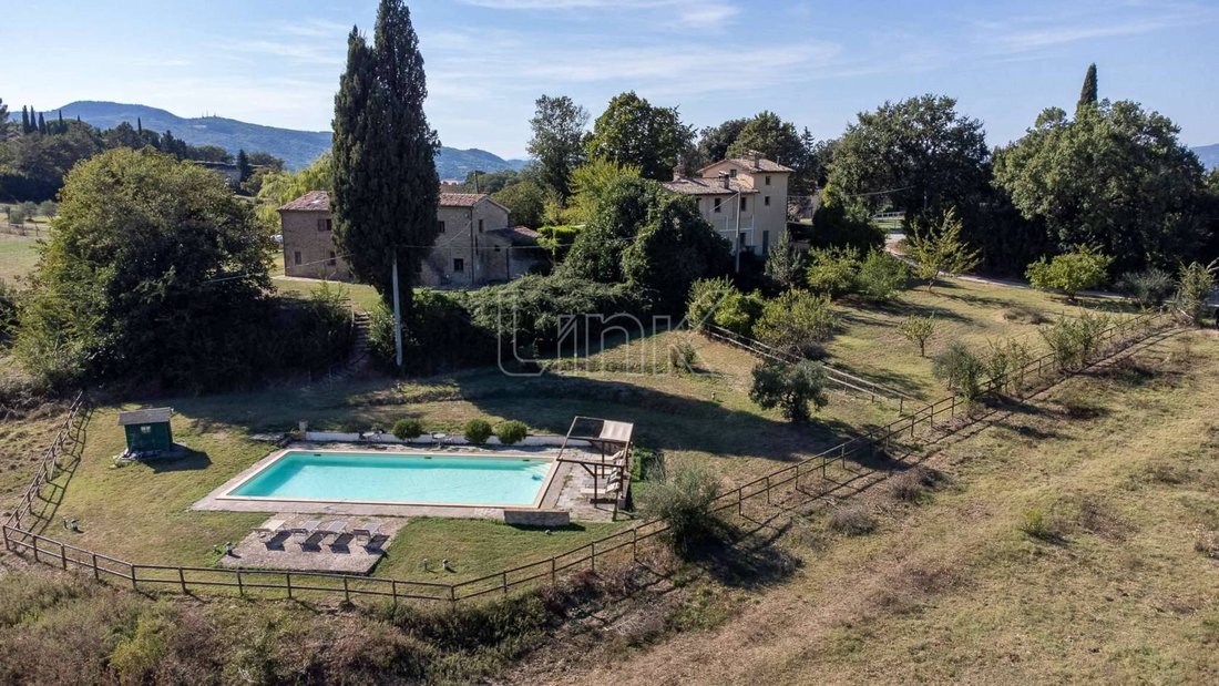 Casa de Campo en Città di Castello, Umbría, Italia 1 - 19117616