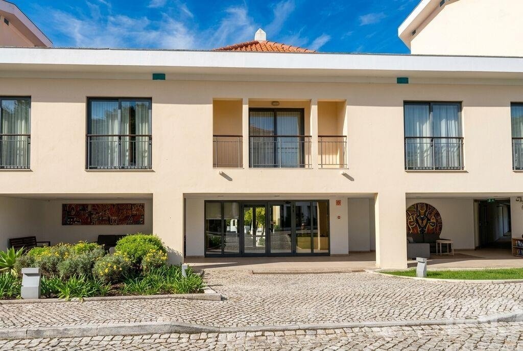 Apartment in Loule (Sao Sebastiao), Algarve, Portugal 2 - 19119469