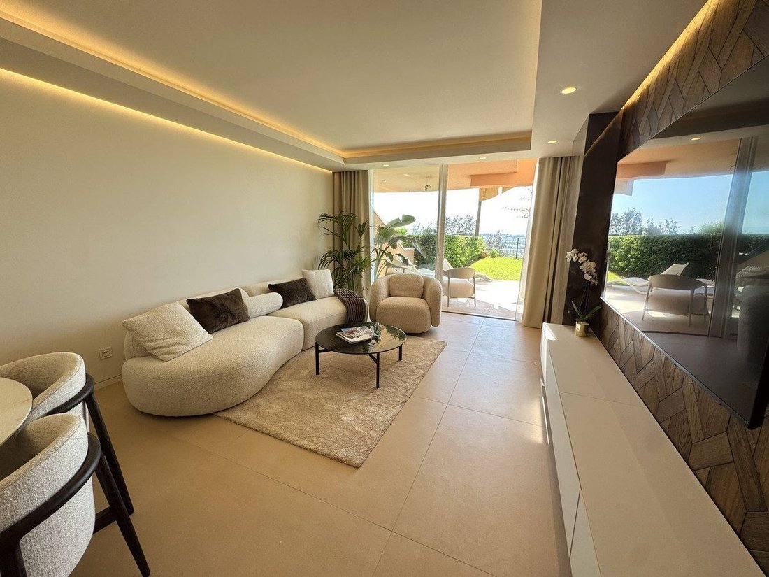 Wohnung in Puerto Banús, Marbella, Spanien 1 - 19118603