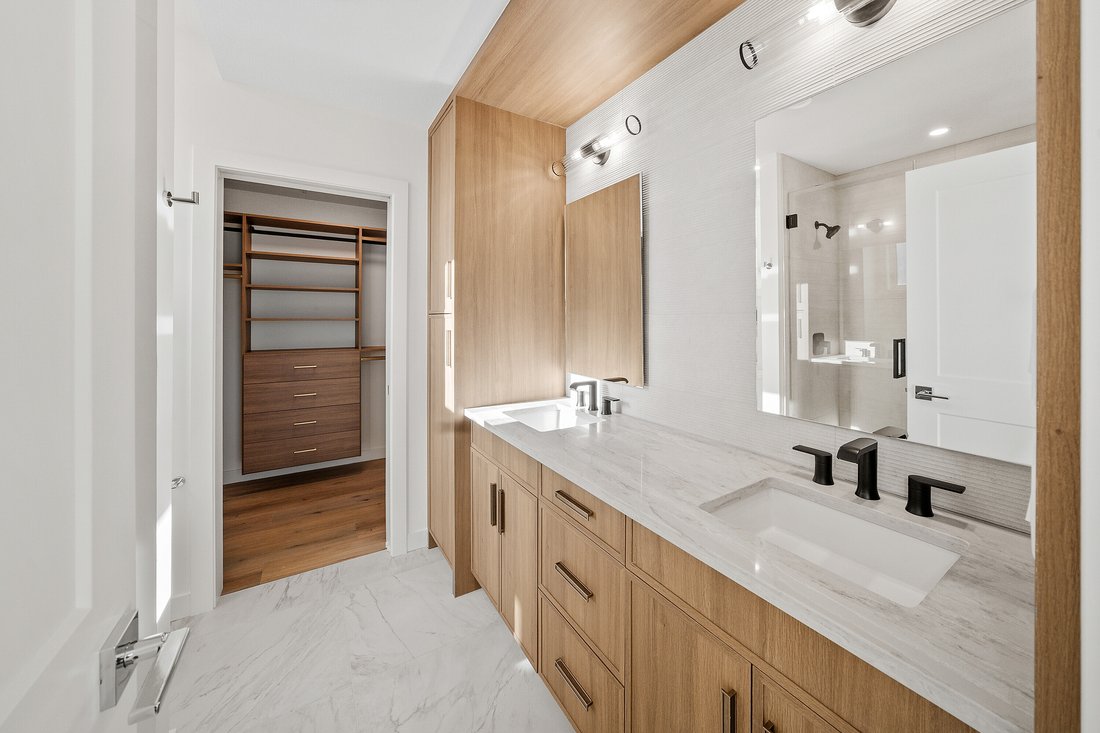 Condo in Canmore, Alberta, Canada 5 - 19117630