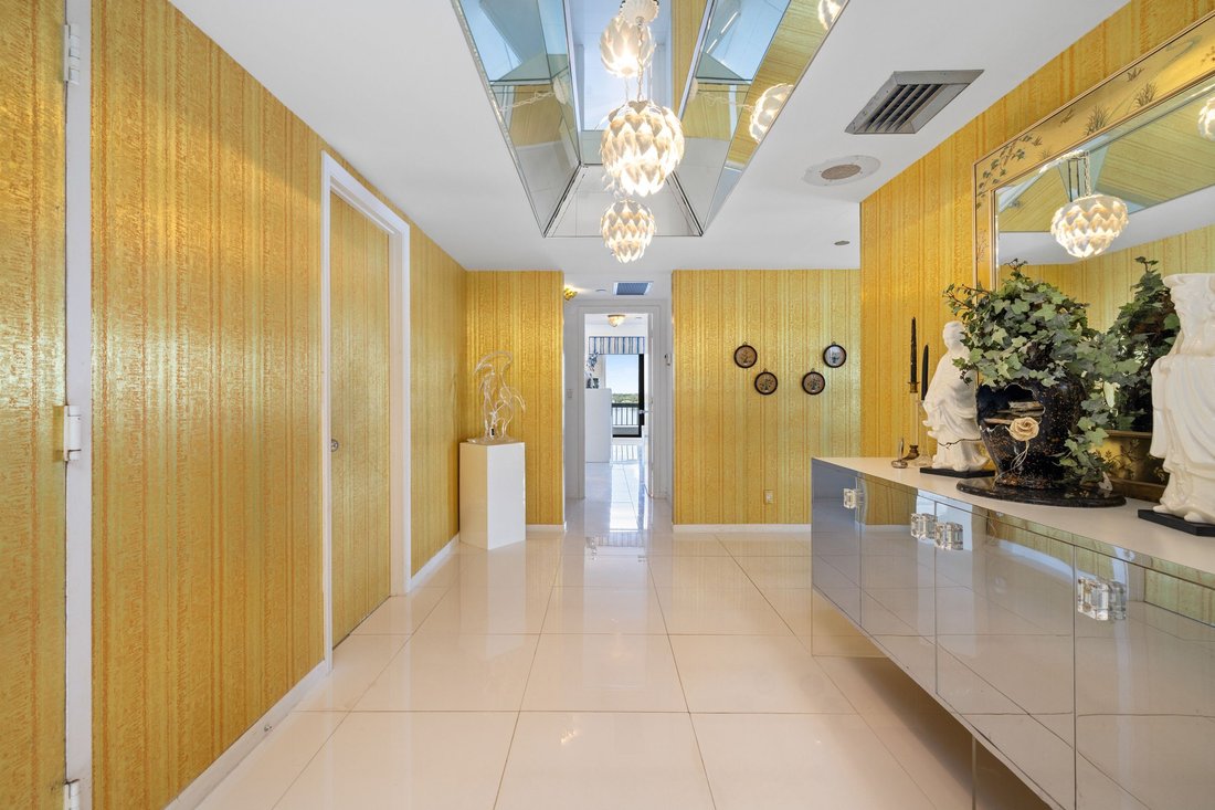 Condo in Palm Beach, Florida, United States 2 - 19117647
