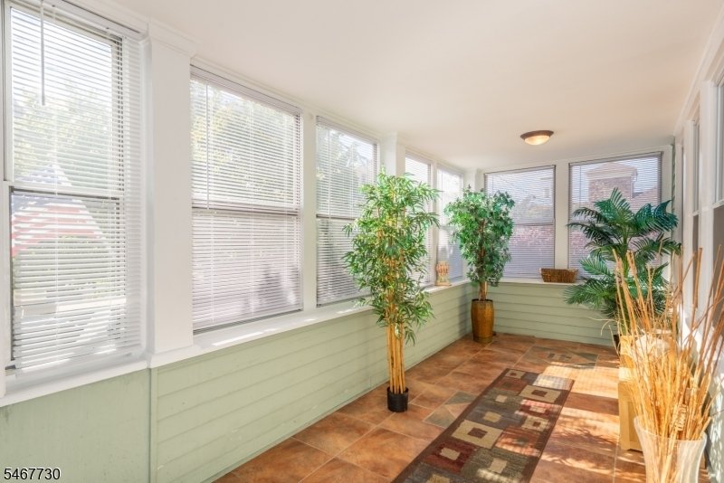House in Totowa, New Jersey, United States 3 - 19117089