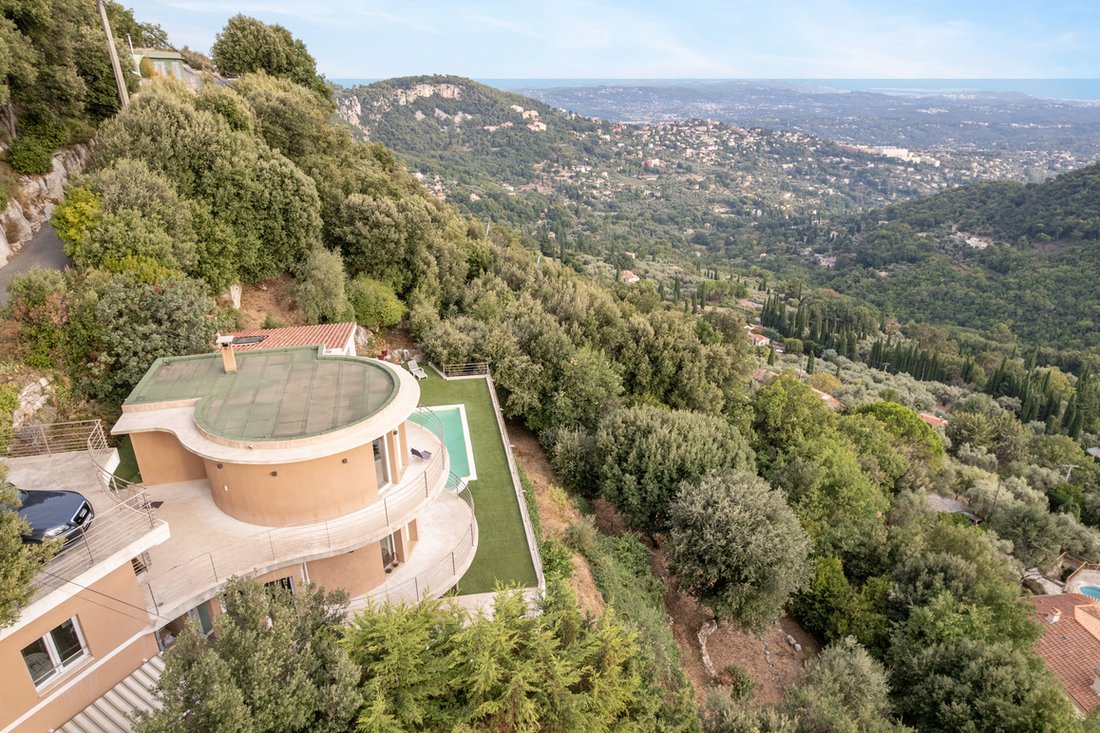 House in Grasse, Provence-Alpes-Côte d'Azur, France 2 - 19120069