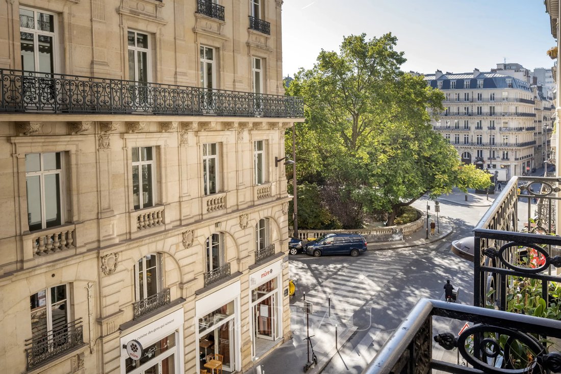 Appartamento a Clichy-Trinité, Paris 9e Arrondissement, Parigi 1 - 19069665