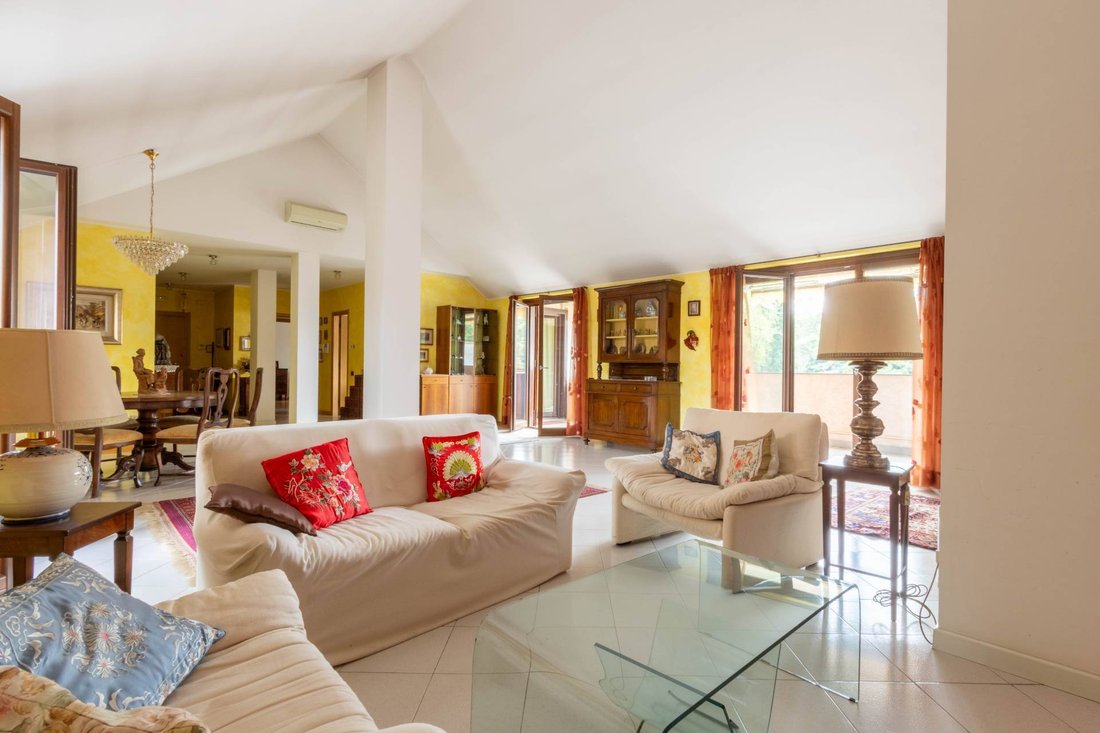 Appartement à Centro, Vimercate, Lombardie 4 - 19117164