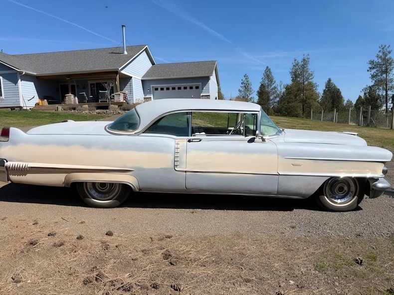 Coupe in Glendale, United States 1 - 19118068