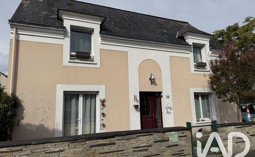 House in Hauts de Saint Aubin, Angers, France 1
