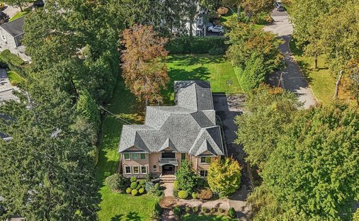 Haus in East Williston, New York, Vereinigte Staaten 1