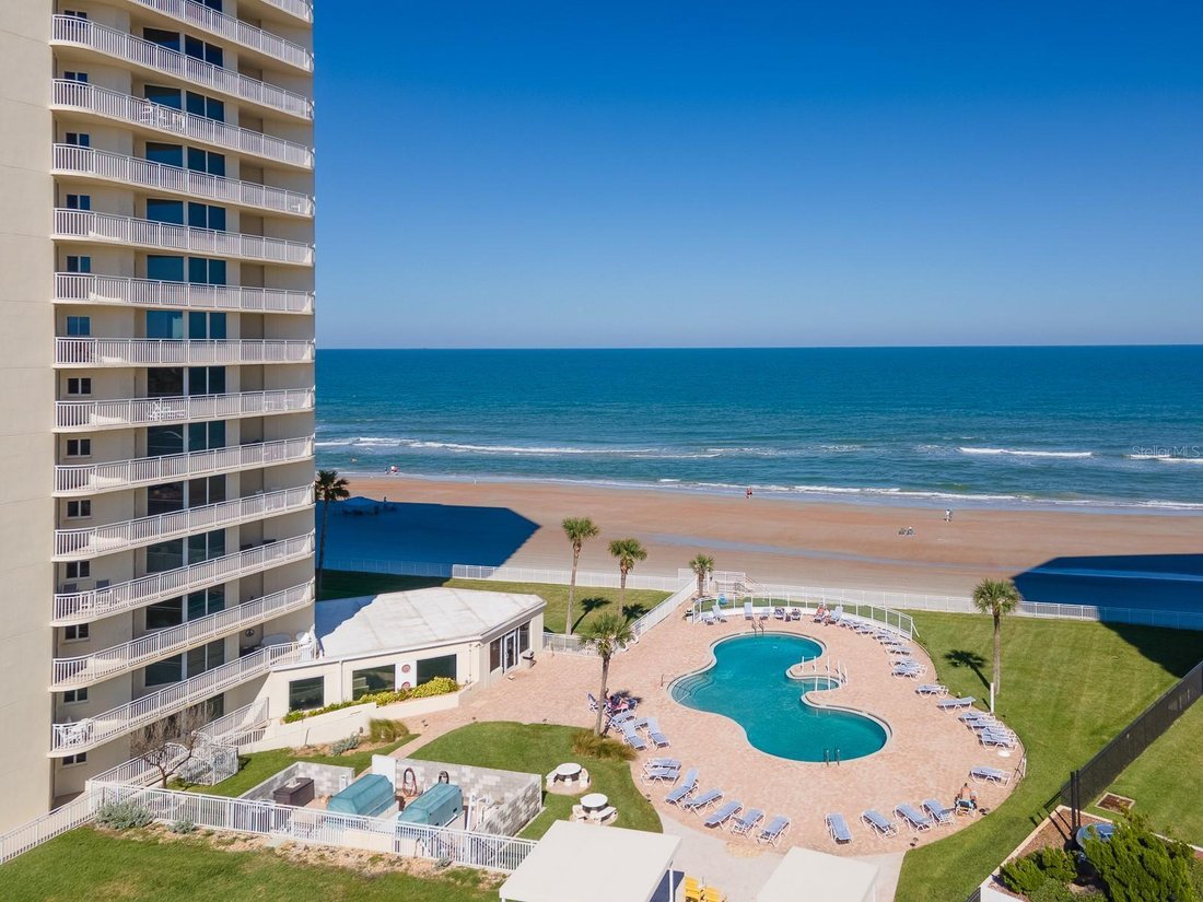 Condo in Daytona Beach, Florida, United States 5 - 19118881