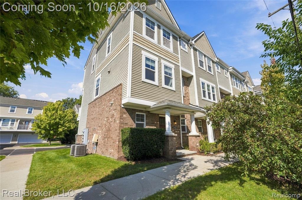 Townhouse en Royal Oak, Míchigan, Estados Unidos 3 - 19118337