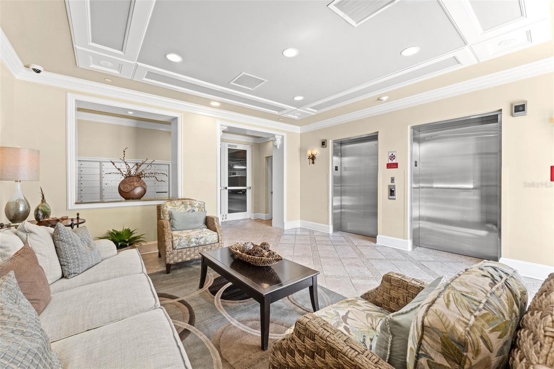 Condo in New Smyrna Beach, Florida, United States 3 - 19118852