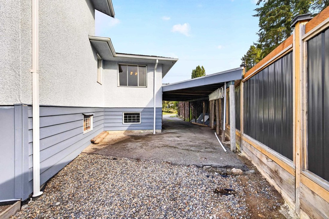 House in Surrey, British Columbia, Canada 4 - 19118833
