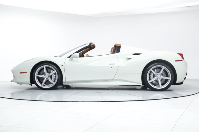 Cabriolet in Fort Lauderdale, FL, United States 4 - 19119097