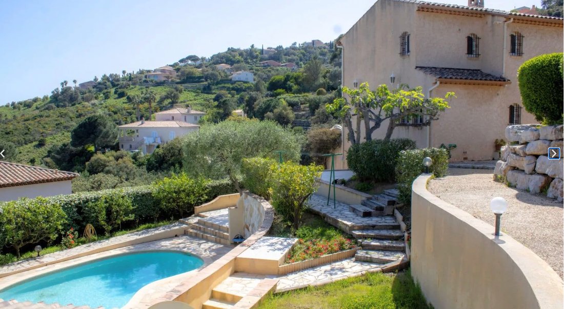 Maison à Nartelle-Noyer-Bellevue-bd des Sardinaux, Sainte-Maxime, France 2 - 19119268
