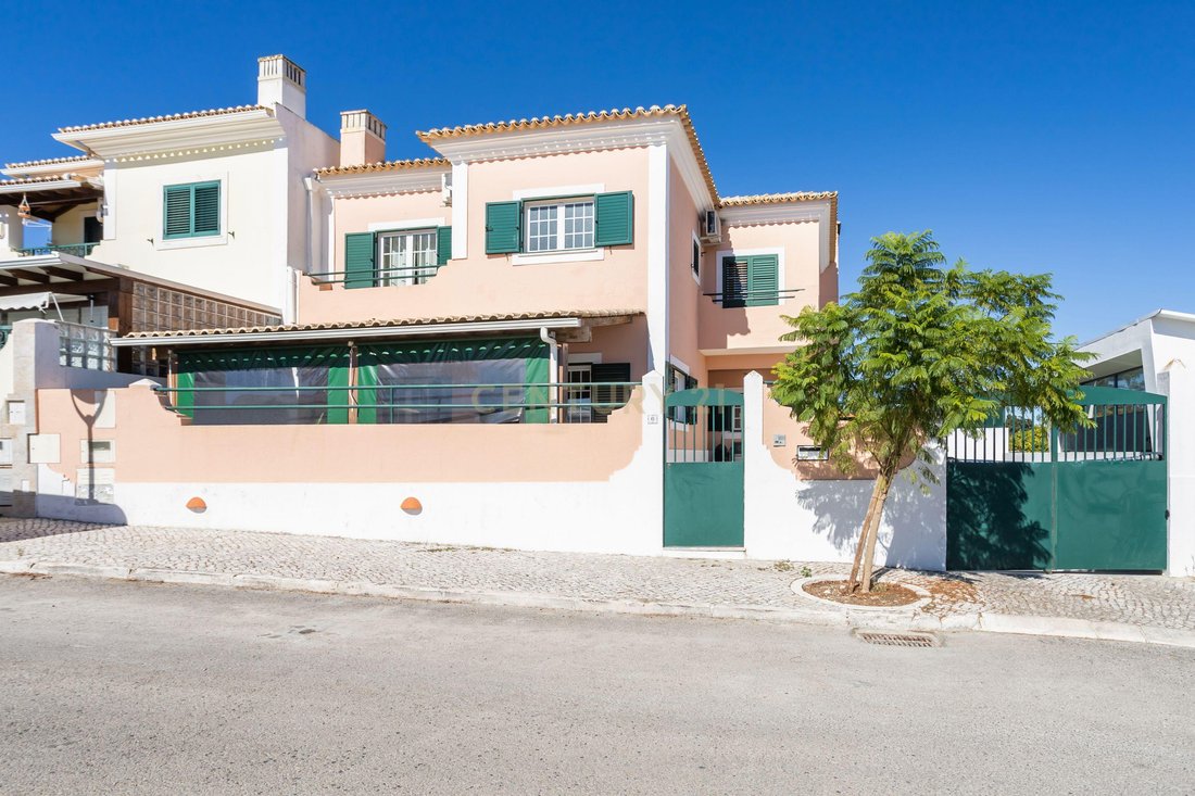 Villa in Setubal (Sao Sebastiao), Setúbal Municipality, Portugal 1 - 19118586