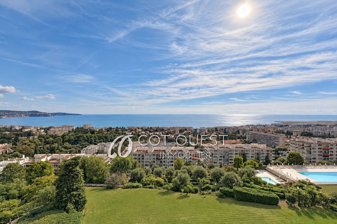 Wohnung in Nizza, Provence-Alpes-Côte d'Azur, Frankreich 1 - 19118611