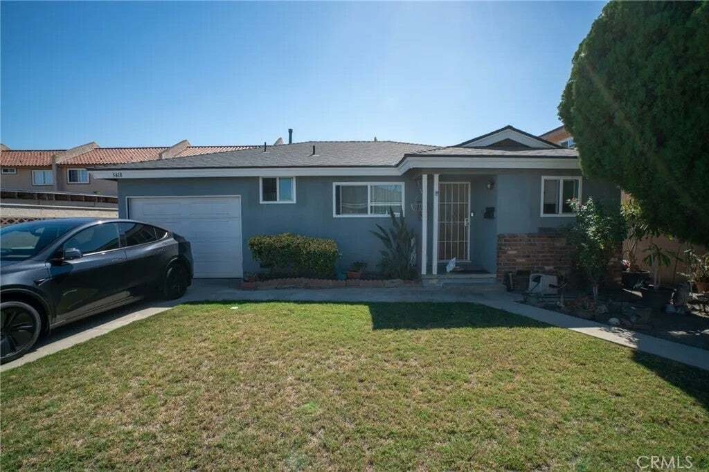 Altro a Cypress, California, Stati Uniti 4 - 19117911