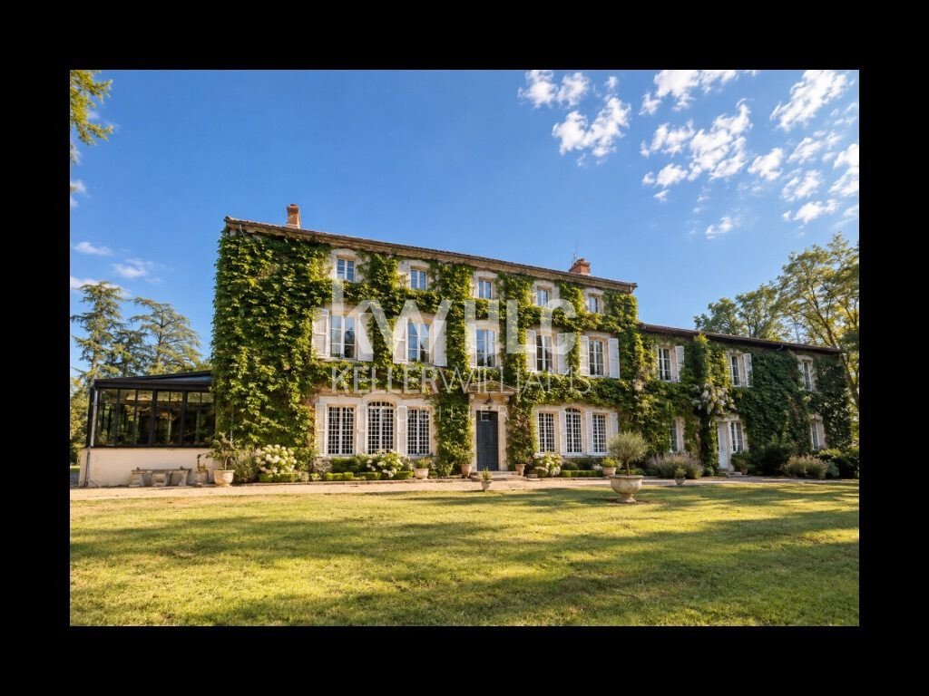 Casa en L'Hôpital-le-Grand, Auvernia-Ródano-Alpes, Francia 1 - 19117386