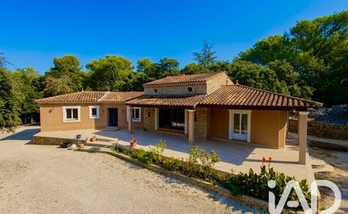 Casa en Garrigues, Nimes, Francia 1