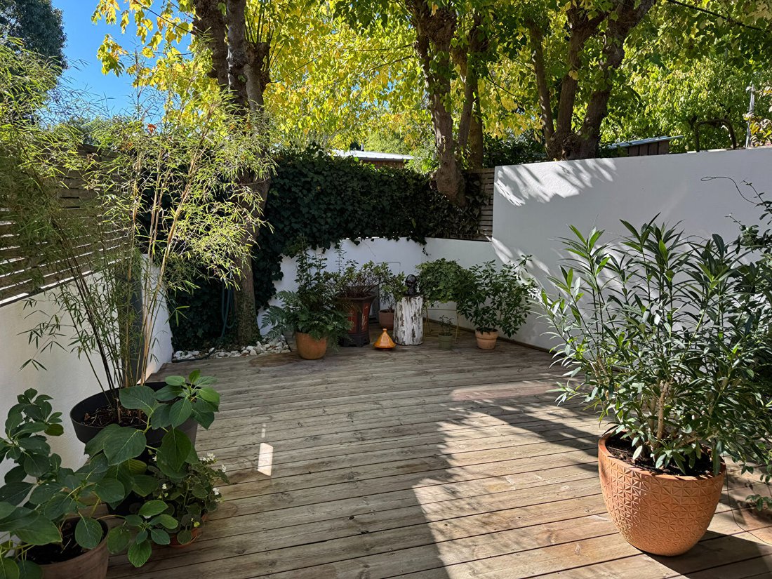 Villa en Le Lac-Bacalan, Burdeos, Francia 1 - 19086530
