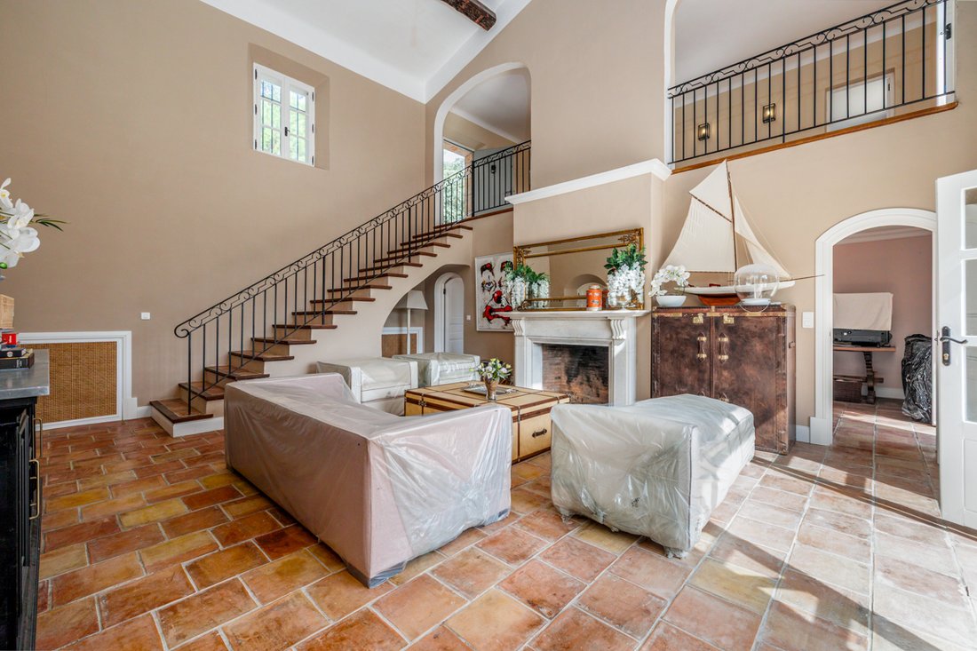 Casa en Grimaud, Provenza-Alpes-Costa Azul, Francia 4 - 19120153